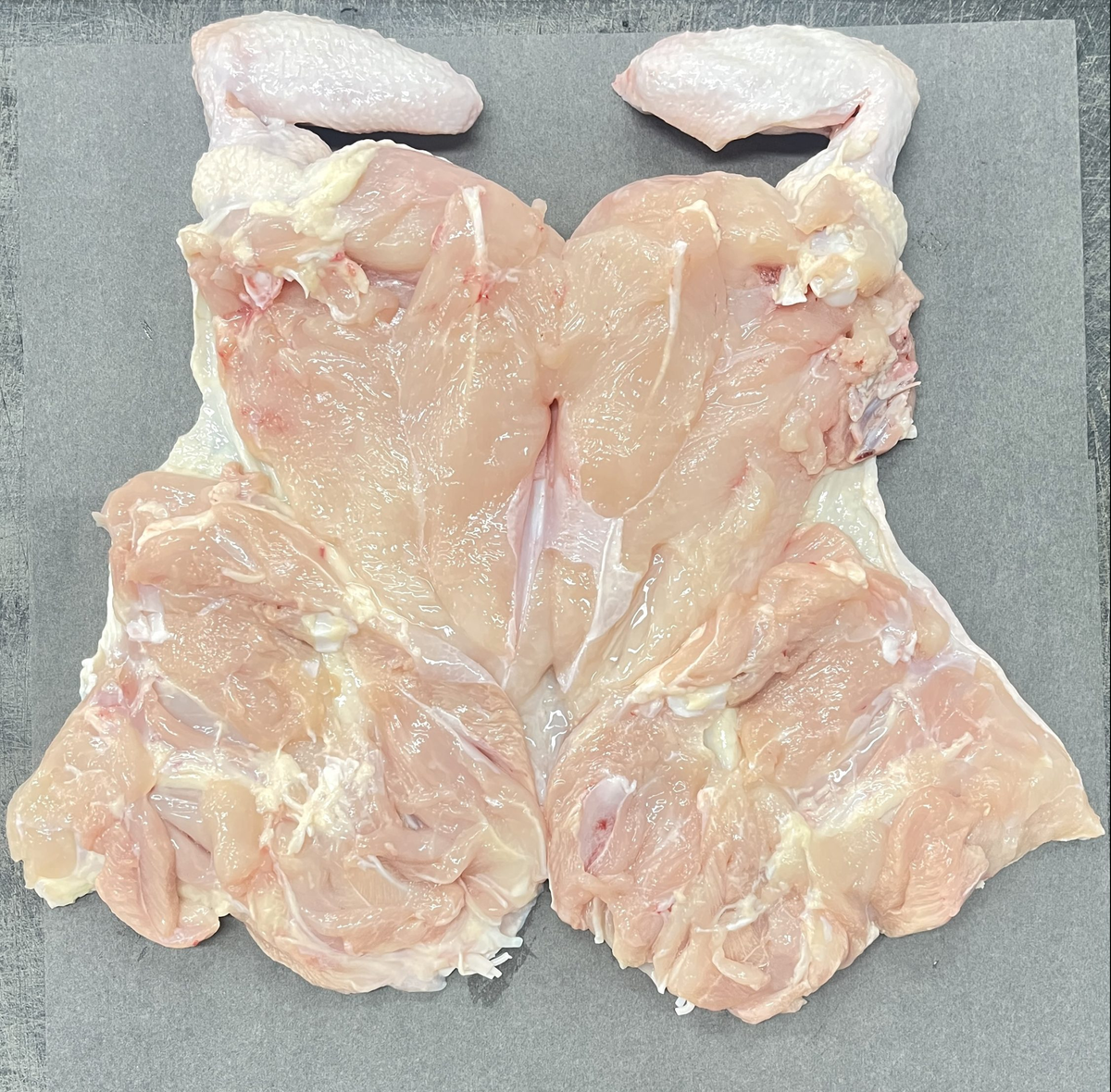 HALAL CHICKEN WHOLE FRYER BONELESS