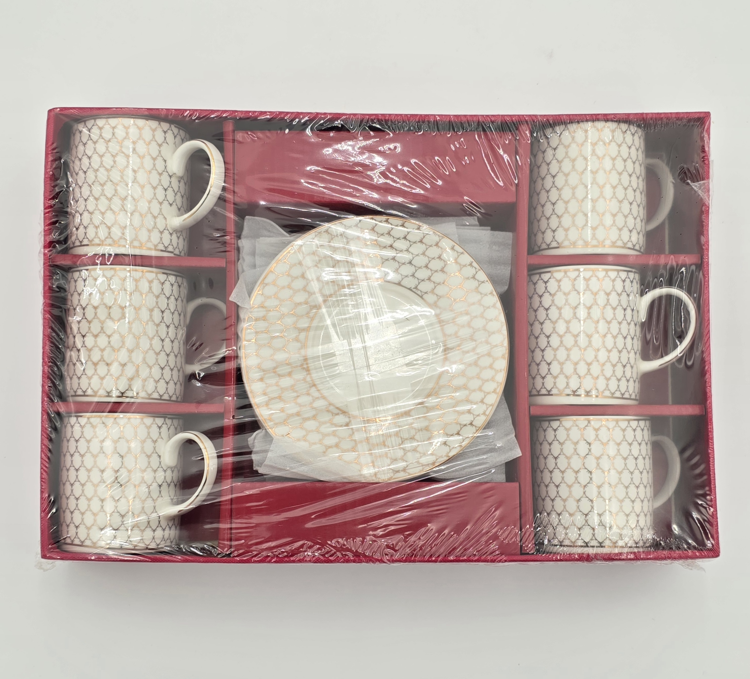 COFFEE CUPS WHITE & SILVER
